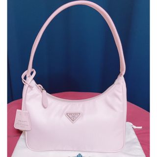 プラダ(PRADA)のプラダ　リエディション　ピンク　新品(ショルダーバッグ)