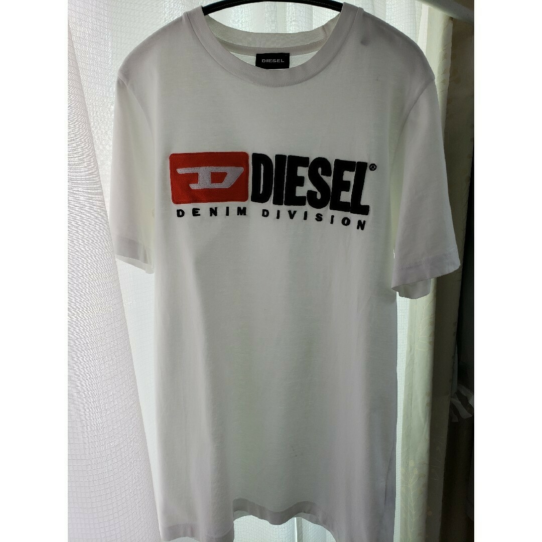 DIESEL(ディーゼル)のDIESEL　メンズTシャツ メンズのトップス(Tシャツ/カットソー(半袖/袖なし))の商品写真