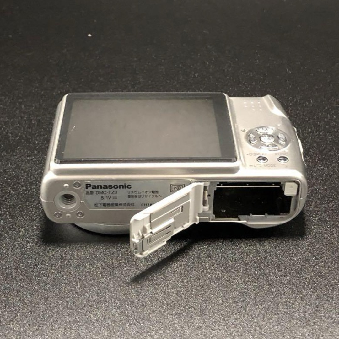 Panasonic LUMIX DMC-TZ3 ジャンク品 mr スマホ/家電/カメラのカメラ(コンパクトデジタルカメラ)の商品写真