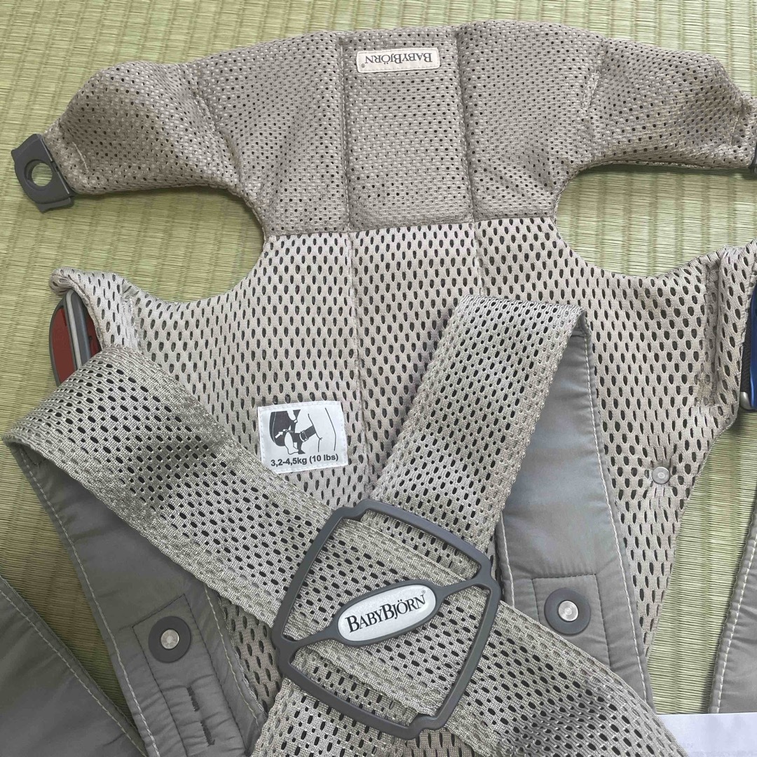 BABYBJORN(ベビービョルン)のベビービョルン新生児から使える抱っこ紐 キッズ/ベビー/マタニティの外出/移動用品(抱っこひも/おんぶひも)の商品写真