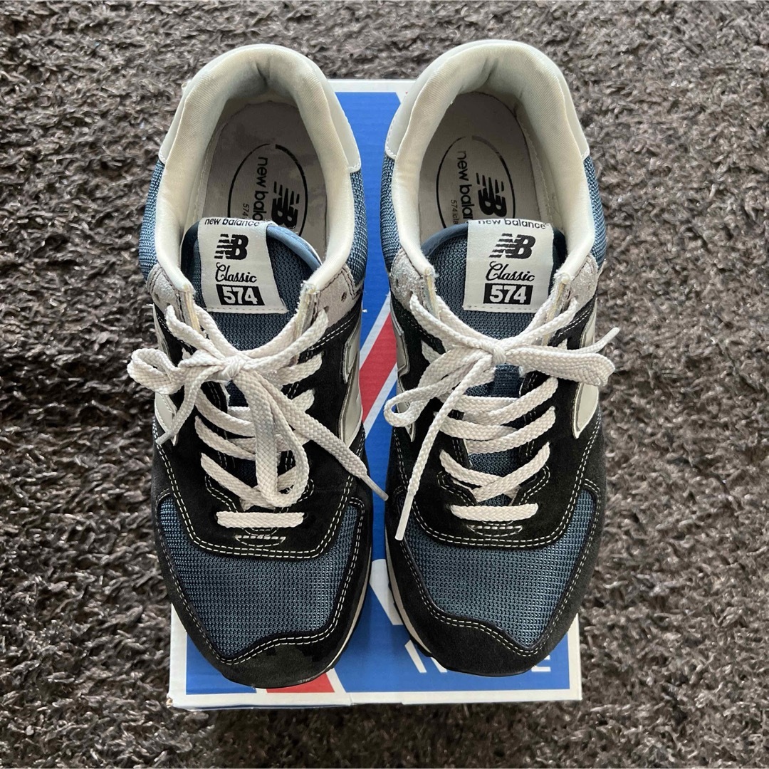 New Balance(ニューバランス)のnew balance 574classic  紺色　サイズ26.5cm メンズの靴/シューズ(スニーカー)の商品写真