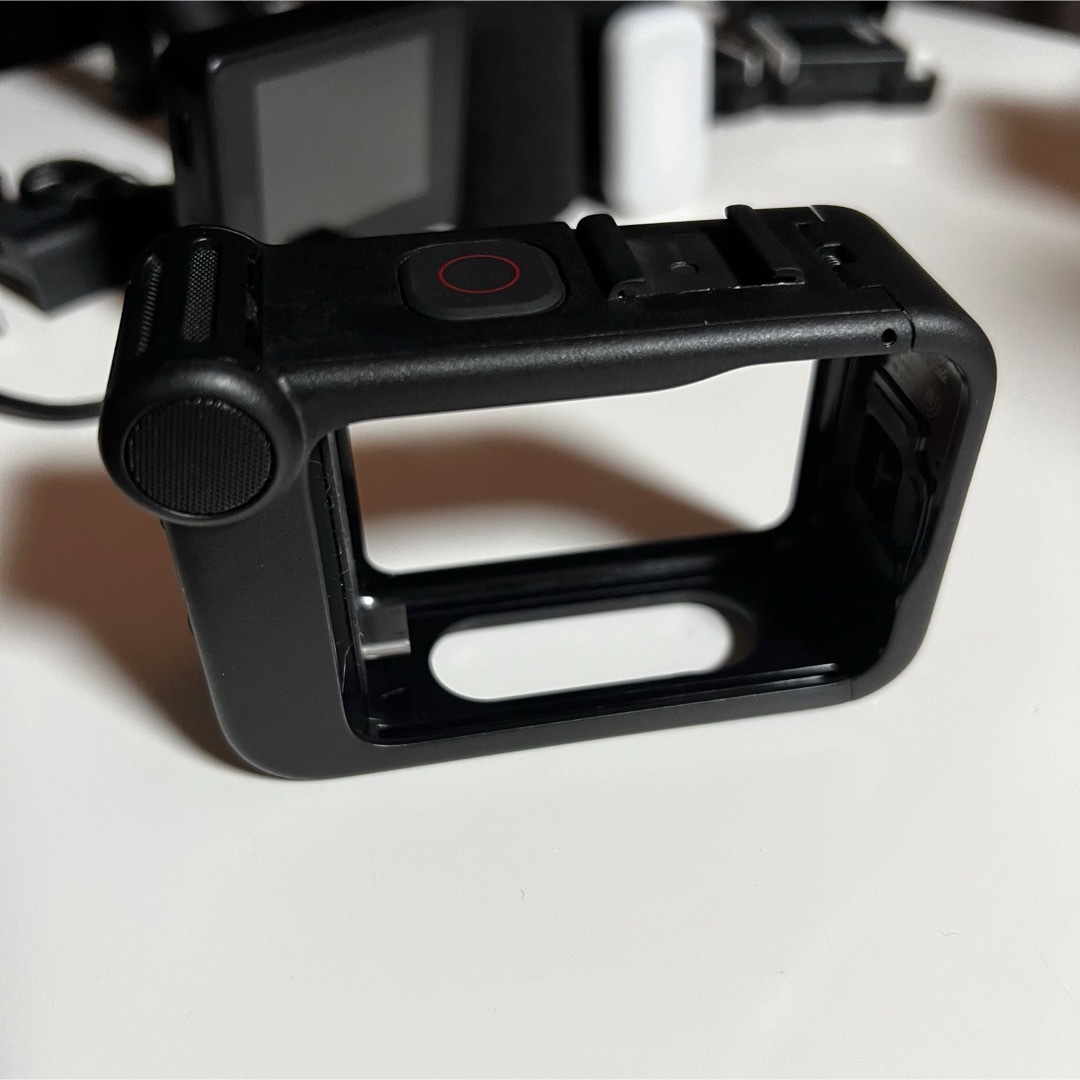 GoPro(ゴープロ)のGoPro Hero 11 Black セット スマホ/家電/カメラのカメラ(ビデオカメラ)の商品写真