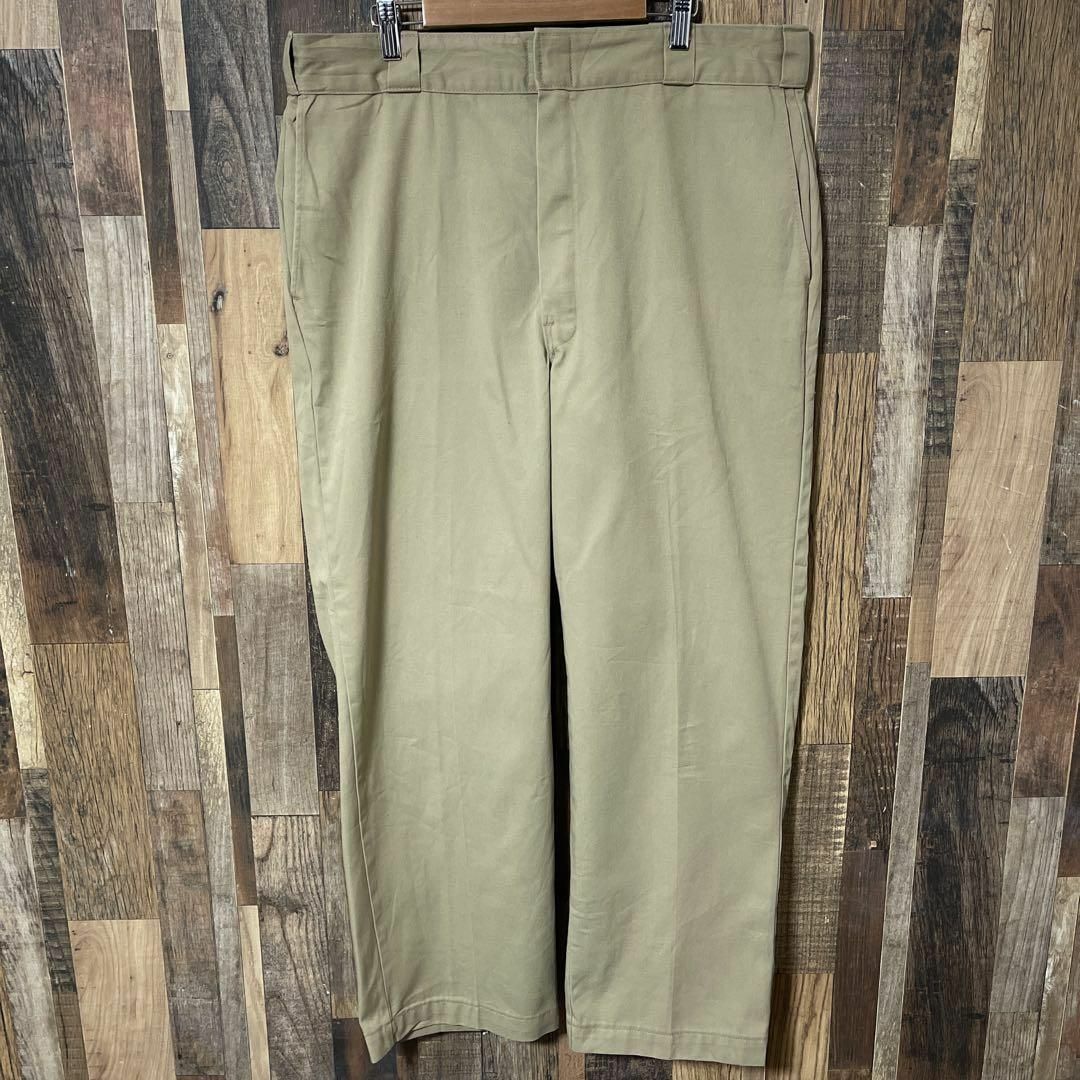 Dickies(ディッキーズ)のメンズ ベージュ ディッキーズ チノ ワーク 2XL 38 パンツ USA古着 メンズのパンツ(ワークパンツ/カーゴパンツ)の商品写真