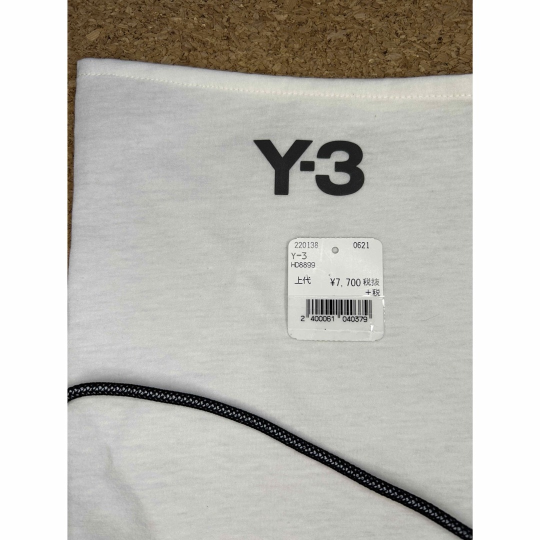 Y-3(ワイスリー)の新品　ワイスリー　Y-3  ヨウジヤマモト　バンダナ 白 メンズのファッション小物(バンダナ/スカーフ)の商品写真