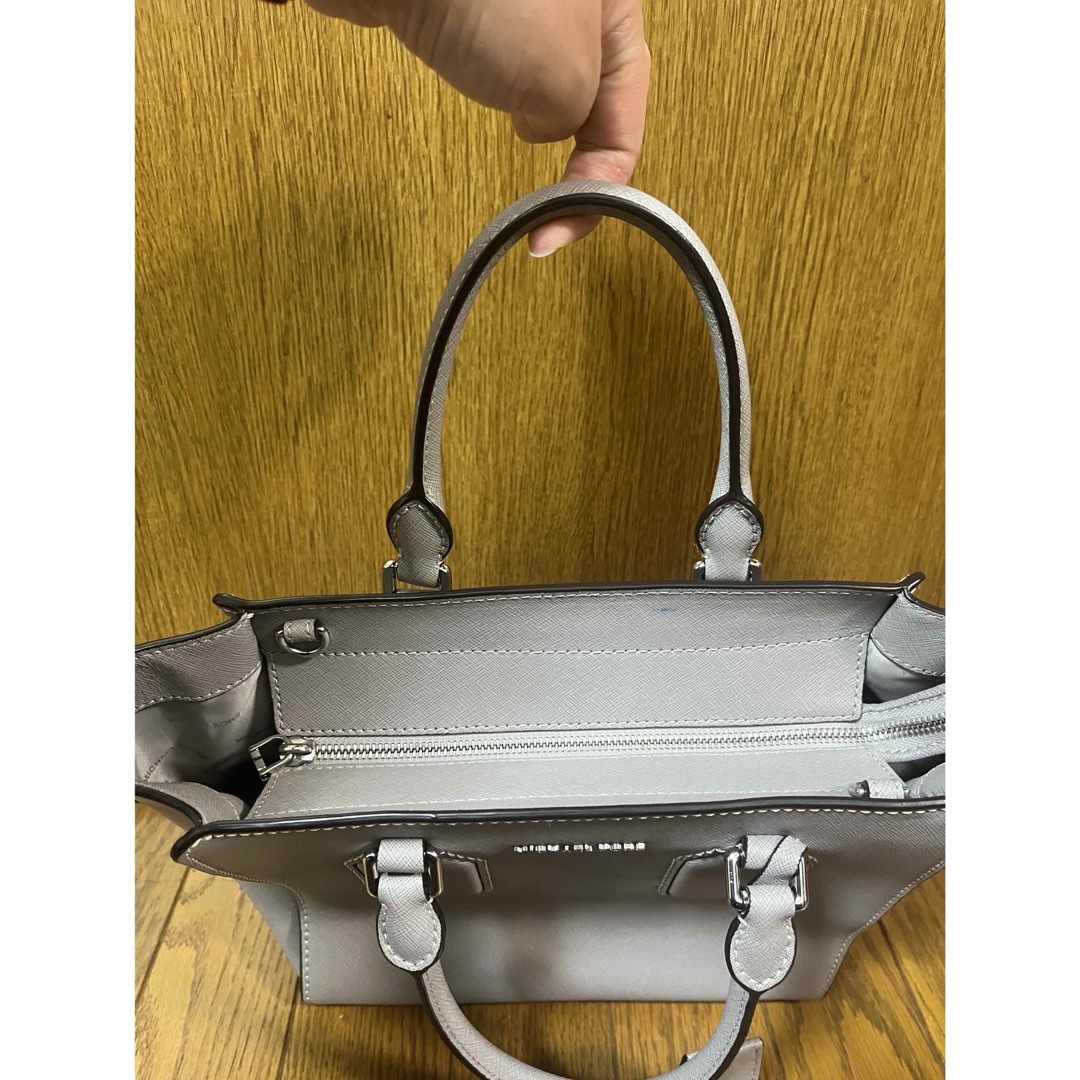 Michael Kors(マイケルコース)の中古品　マイケルコース　バッグ レディースのバッグ(ショルダーバッグ)の商品写真