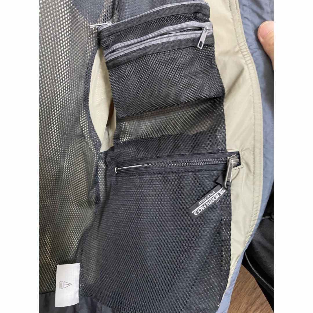 THE NORTH FACE(ザノースフェイス)のTHE NORTH FACE スタンドカラーベスト NP-2802 サイズL メンズのジャケット/アウター(その他)の商品写真