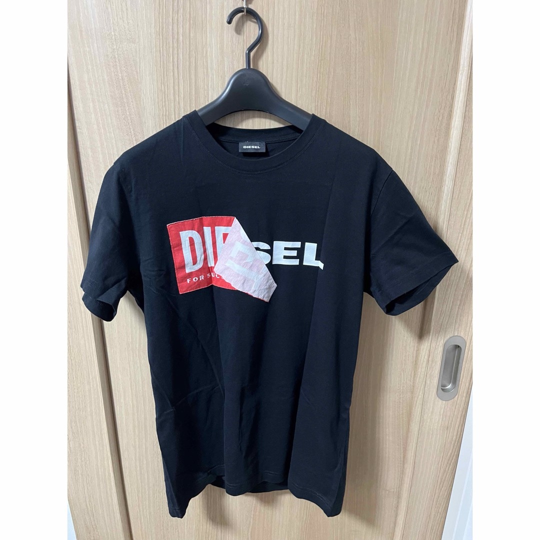 DIESEL(ディーゼル)のDIESEL Tシャツ M メンズのトップス(Tシャツ/カットソー(半袖/袖なし))の商品写真