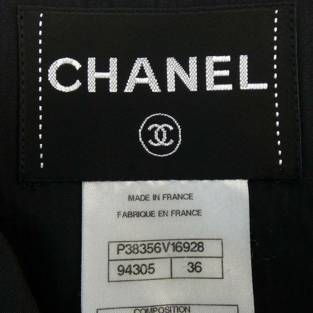 CHANEL(シャネル)のシャネル CHANEL コート レディースのジャケット/アウター(その他)の商品写真