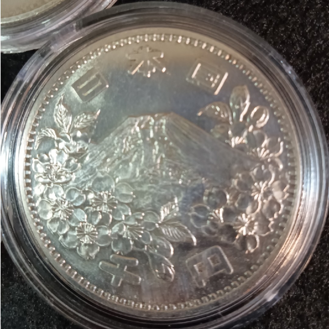 銀貨　東京オリンピック1.000円銀貨silver925カプセルホルダー入綺麗3 エンタメ/ホビーの美術品/アンティーク(金属工芸)の商品写真