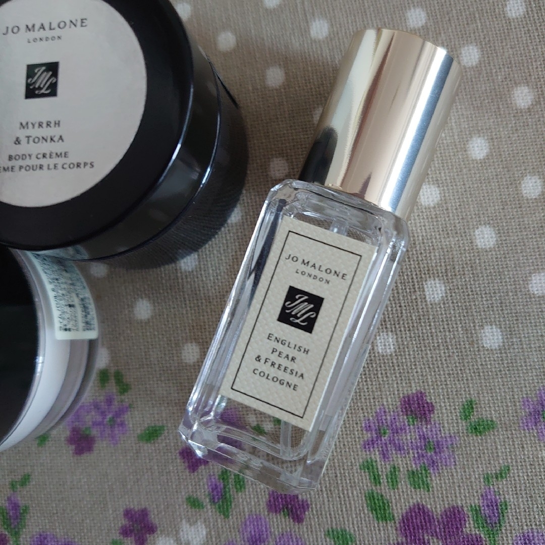 Jo Malone(ジョーマローン)のジョーマローンボディクリームその他（おまけ付） コスメ/美容のボディケア(ボディクリーム)の商品写真