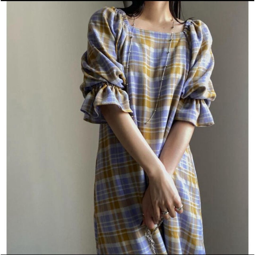 Ameri VINTAGE(アメリヴィンテージ)のAMERI VINTAGE  LACEY CHECK PUFF DRESS  レディースのワンピース(ロングワンピース/マキシワンピース)の商品写真