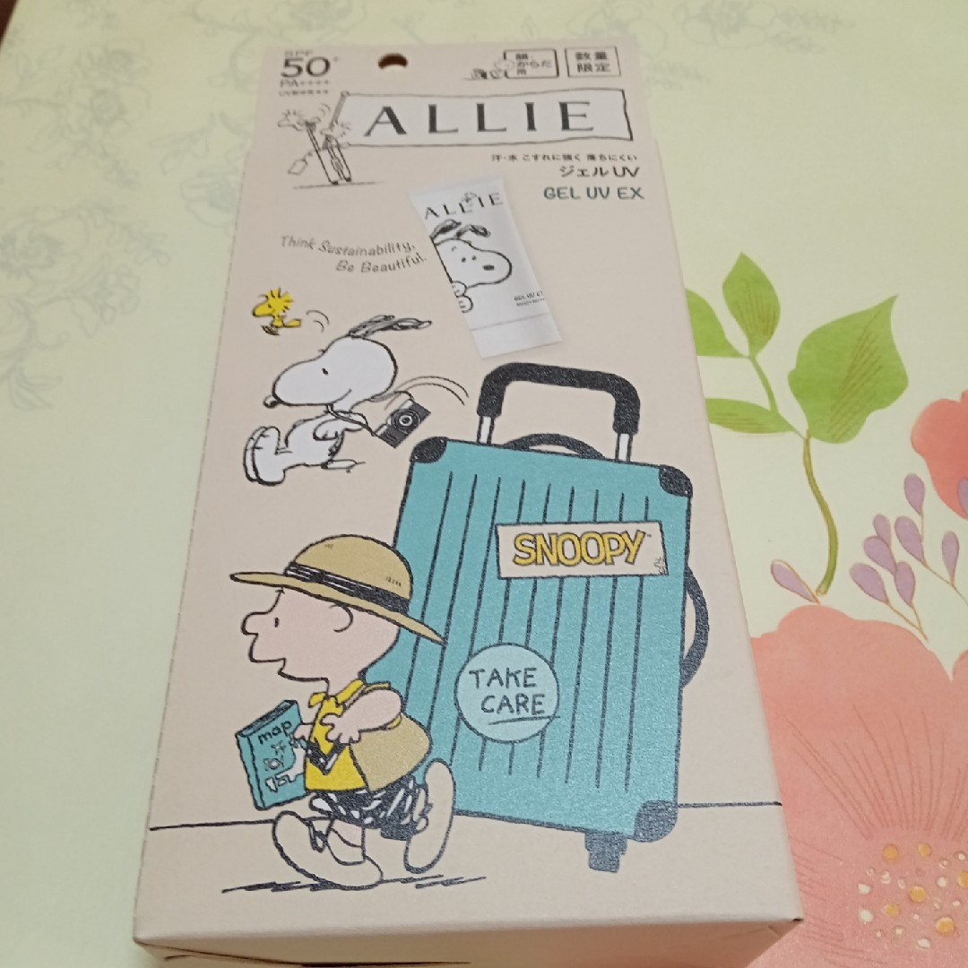 ALLIE(アリィー)のアリィー クロノビューティ ジェルUV EX パッケージ(90g) コスメ/美容のボディケア(日焼け止め/サンオイル)の商品写真