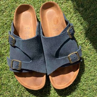 ビルケンシュトック(BIRKENSTOCK)のビルケンシュトック　チューリッヒ　38 スエード　ネイビー(サンダル)