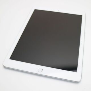 アップル(Apple)の超美品 SIMフリー iPad 第6世代 32GB シルバー  M444(タブレット)