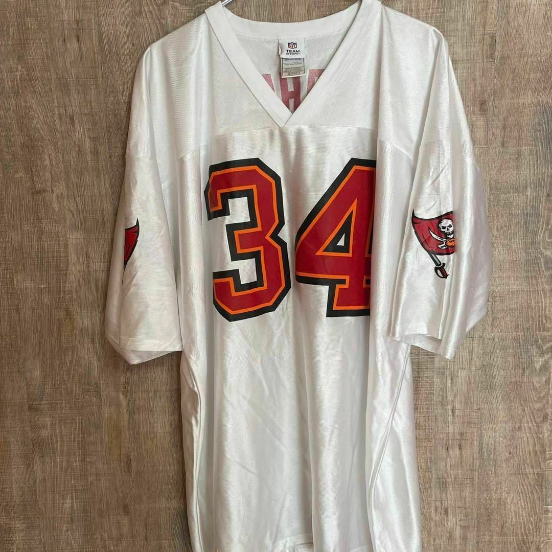 Reebokリーボック　NFL タンパベイ・バッカニアーズ　ゲームシャツ　2XL メンズのトップス(Tシャツ/カットソー(半袖/袖なし))の商品写真