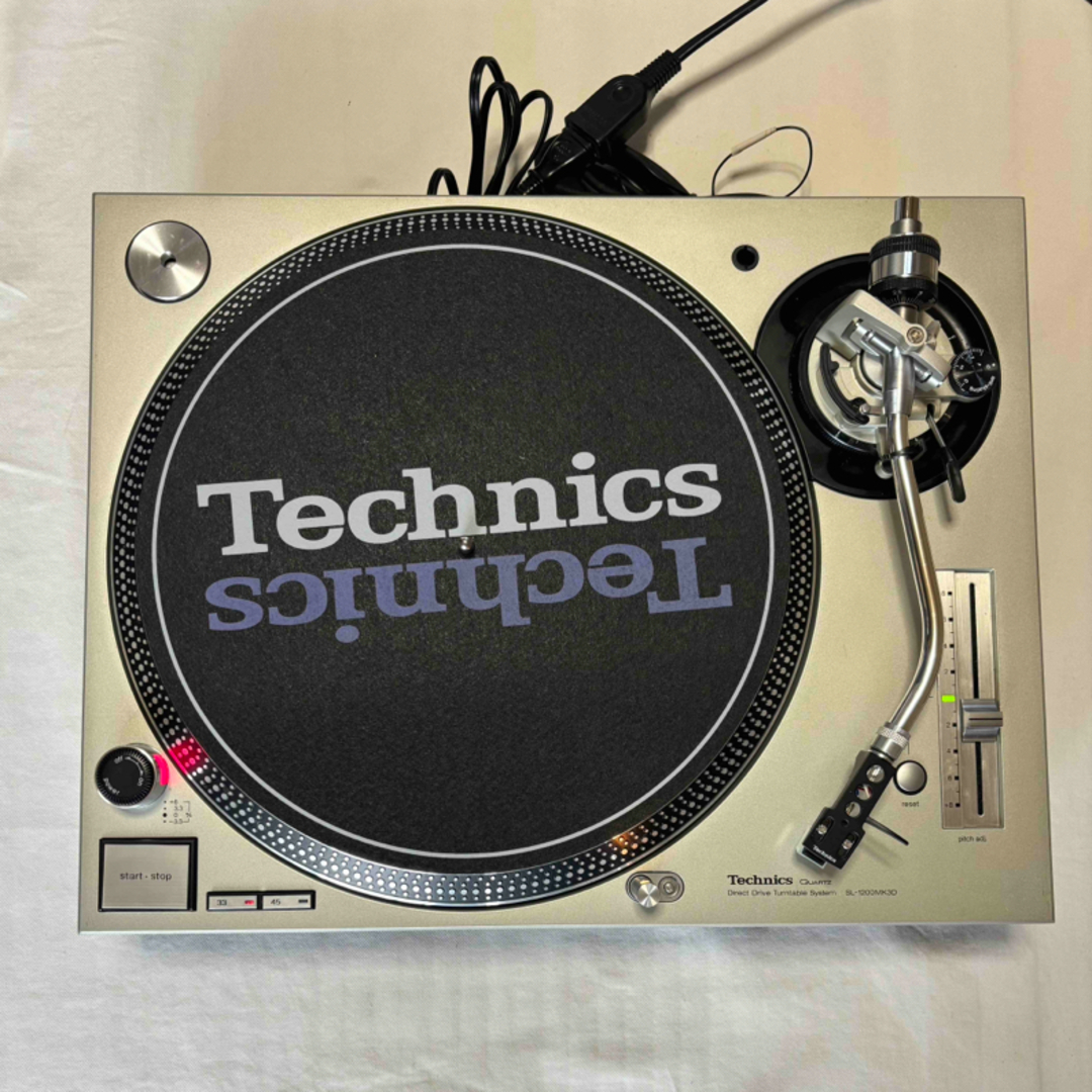 Technics(テクニクス)のTechoics ターンテーブル SL-1200MK3D 楽器のDJ機器(ターンテーブル)の商品写真