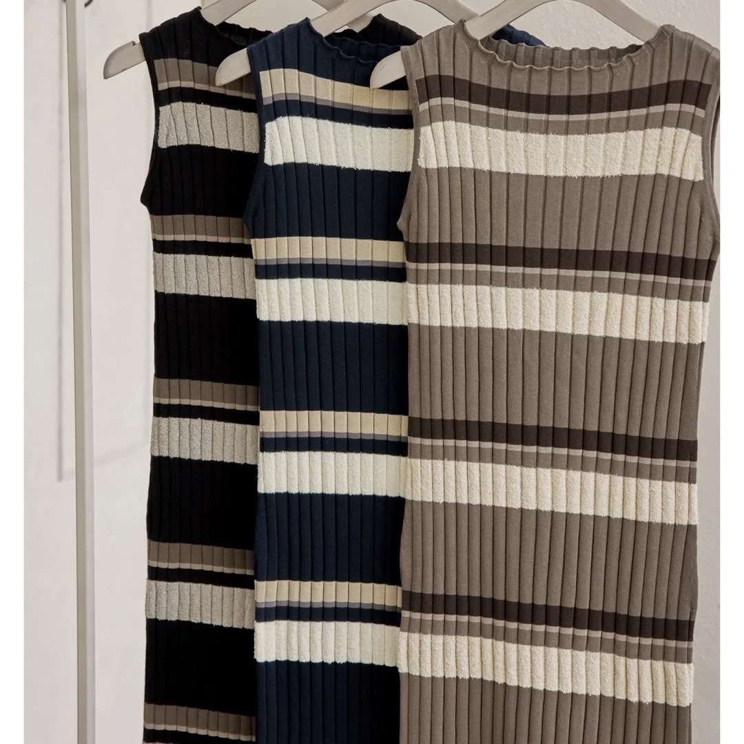 新品【新色】Cotton Striped Ribbed Knit Dress24 レディースのワンピース(ロングワンピース/マキシワンピース)の商品写真