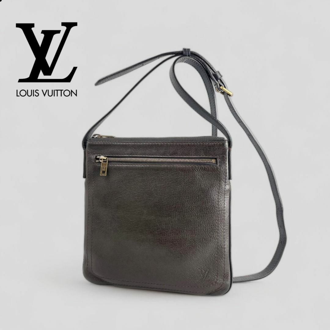 LOUIS VUITTON(ルイヴィトン)の■ルイ ヴィトン■ ユタ ポシェット・シャウニー M93452 ショルダーバッグ メンズのバッグ(ショルダーバッグ)の商品写真