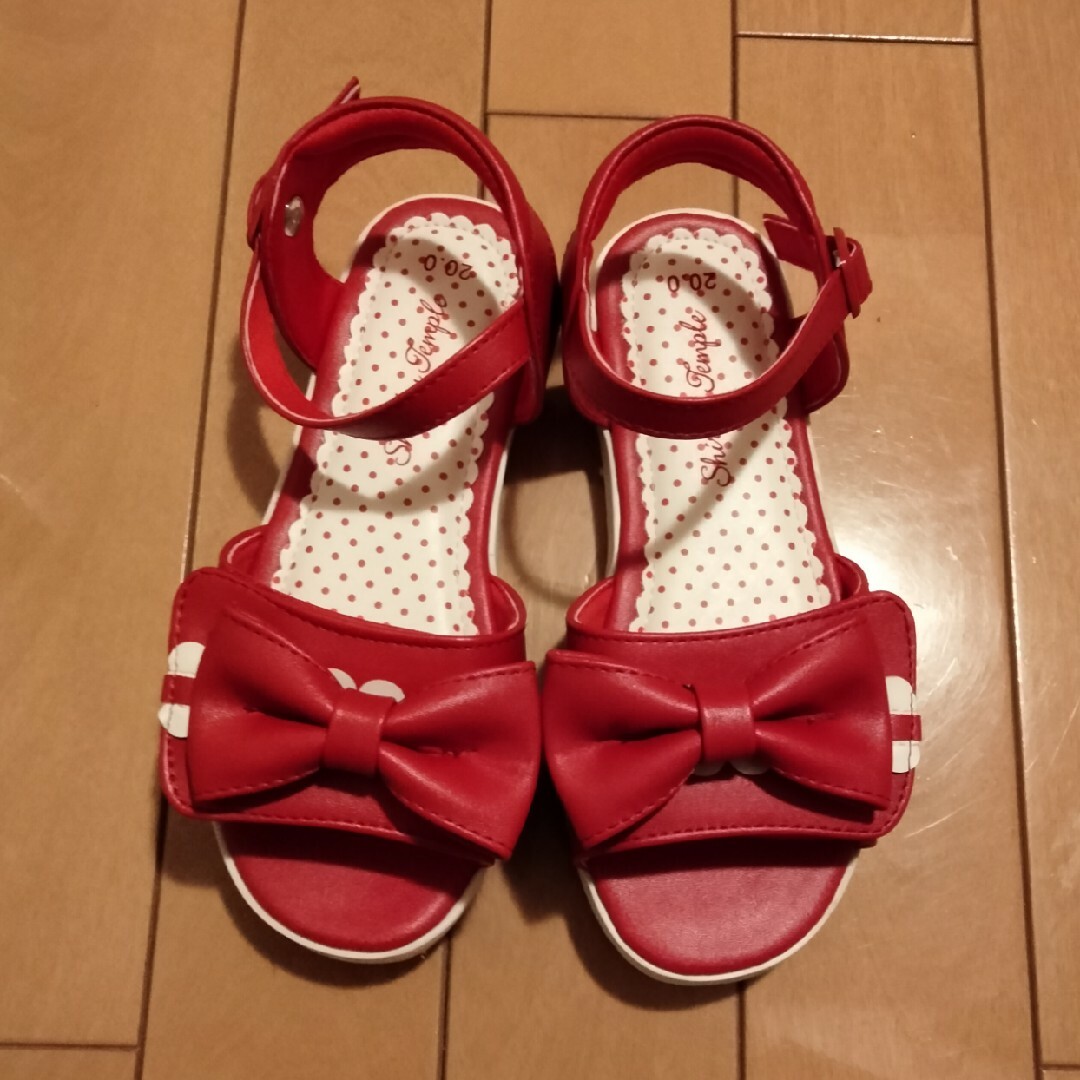 Shirley Temple(シャーリーテンプル)の新品シャーリーテンプル20cm🎀リボンサンダル　赤 キッズ/ベビー/マタニティのキッズ靴/シューズ(15cm~)(サンダル)の商品写真