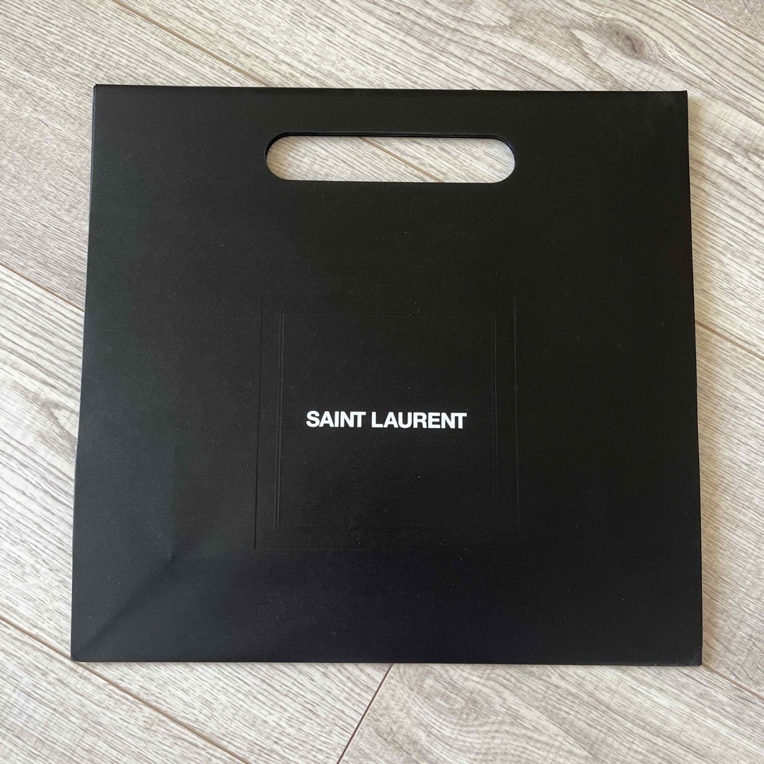 SAINT LAURENT - サンローラン ショッパーの通販 by luciaz SAINT LAURENT - サンローラン ショッパーの通販 by luciaz