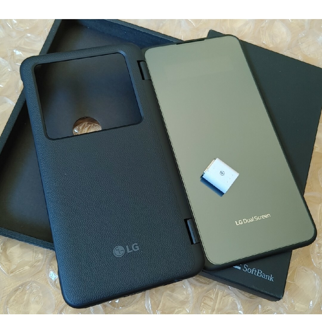 LG Electronics(エルジーエレクトロニクス)のLG G8X thinq 901LG デュアルスクリーン スマホ/家電/カメラのスマートフォン/携帯電話(その他)の商品写真