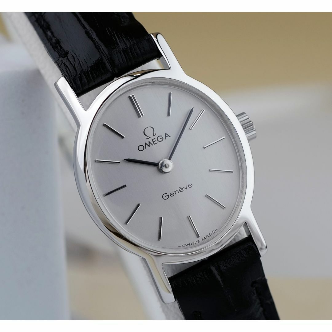 OMEGA(オメガ)の美品 オメガ ジュネーブ オーバル シルバー手巻き レディース Omega レディースのファッション小物(腕時計)の商品写真