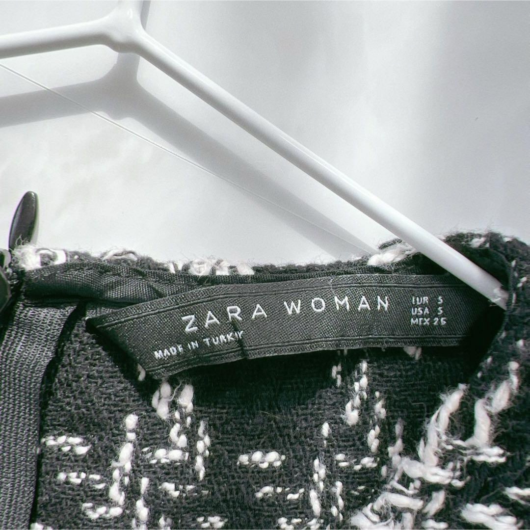 ZARA(ザラ)のZARA WOMAN ツイード フリンジ ペプラム  トップス Sサイズ レディースのトップス(カットソー(半袖/袖なし))の商品写真