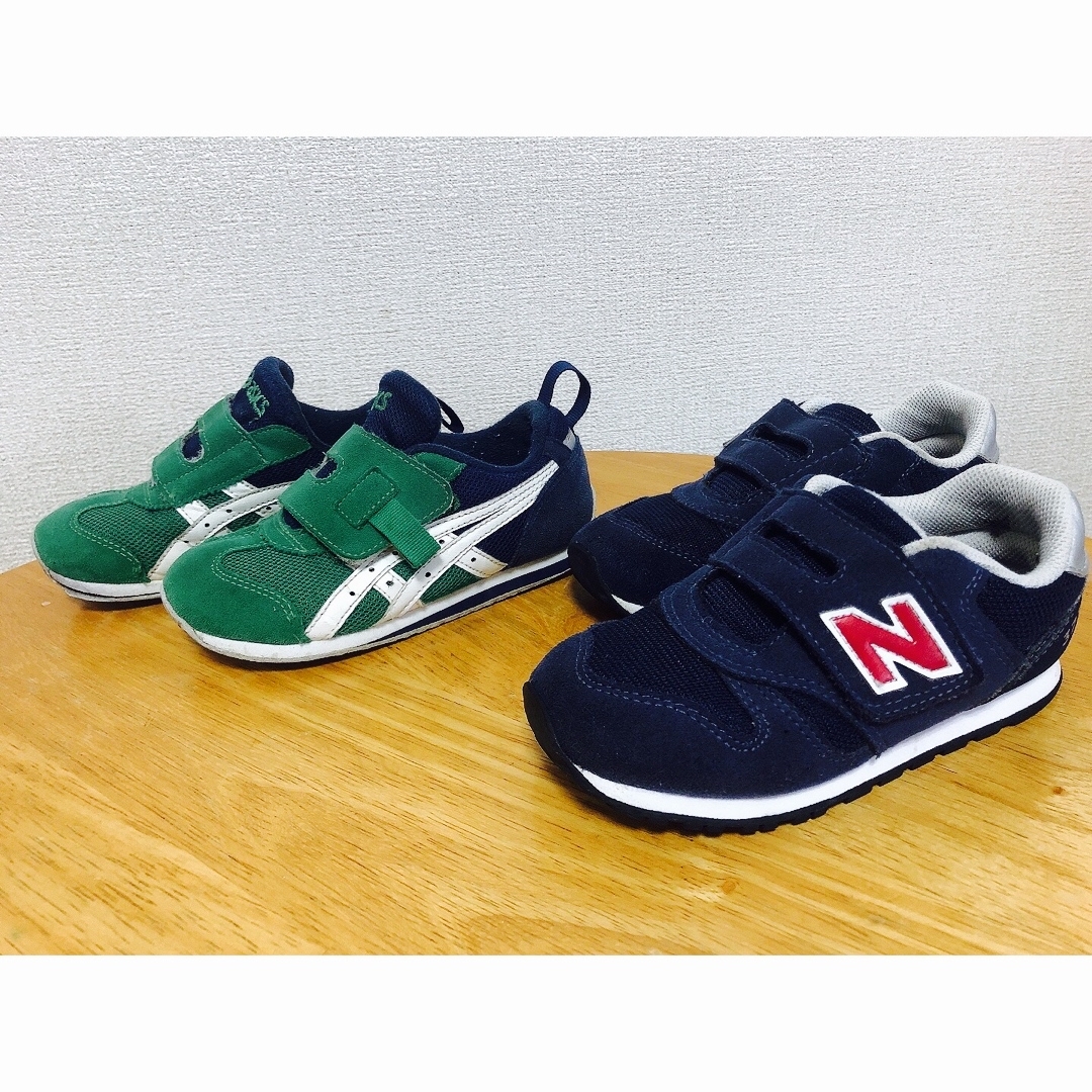 New Balance(ニューバランス)のニューバランス、アシックス　靴 キッズ/ベビー/マタニティのキッズ靴/シューズ(15cm~)(スニーカー)の商品写真