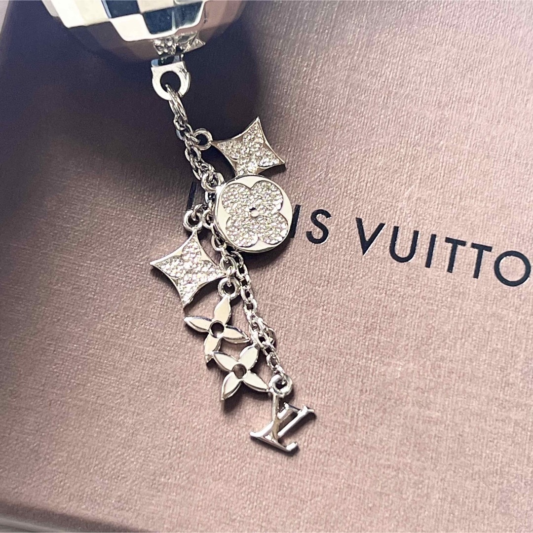 LOUIS VUITTON(ルイヴィトン)の✨未使用✨ルイヴィトン　キーホルダー　ポルトクレ　グリッター　ミラーボール レディースのファッション小物(キーホルダー)の商品写真