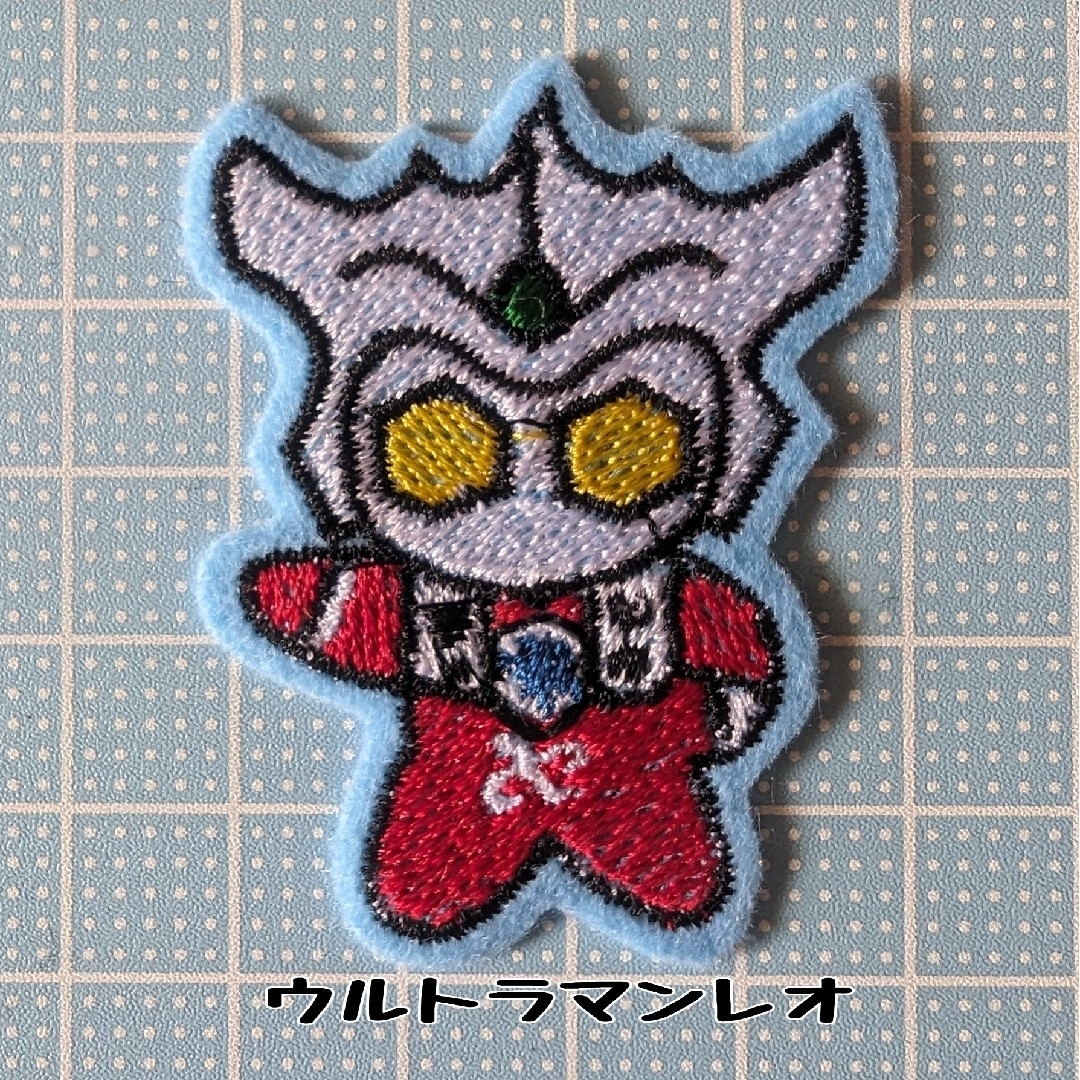 ウルトラマン ワッペン アイロン刺繍ワッペン エンタメ/ホビーのおもちゃ/ぬいぐるみ(キャラクターグッズ)の商品写真