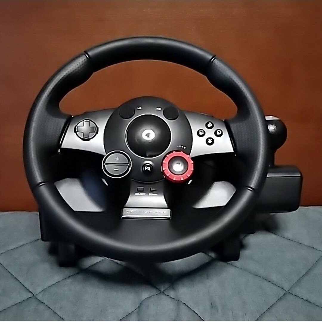 Logicool(ロジクール)のLogicool Driving Force GT PS4接続セット エンタメ/ホビーのゲームソフト/ゲーム機本体(家庭用ゲームソフト)の商品写真
