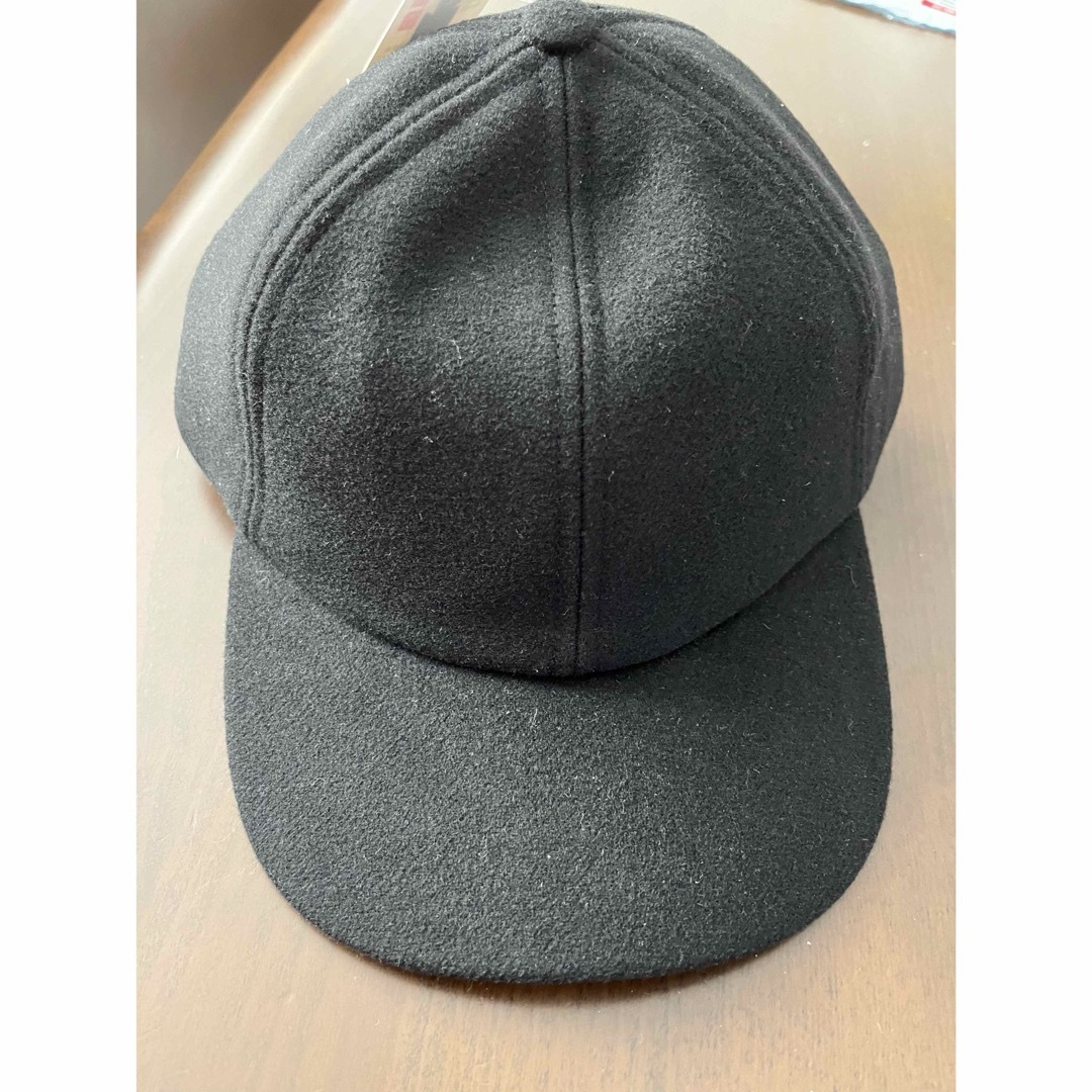 新品　ユニクロ　 UVカットキャップ(ウールライク) 黒 レディースの帽子(キャップ)の商品写真