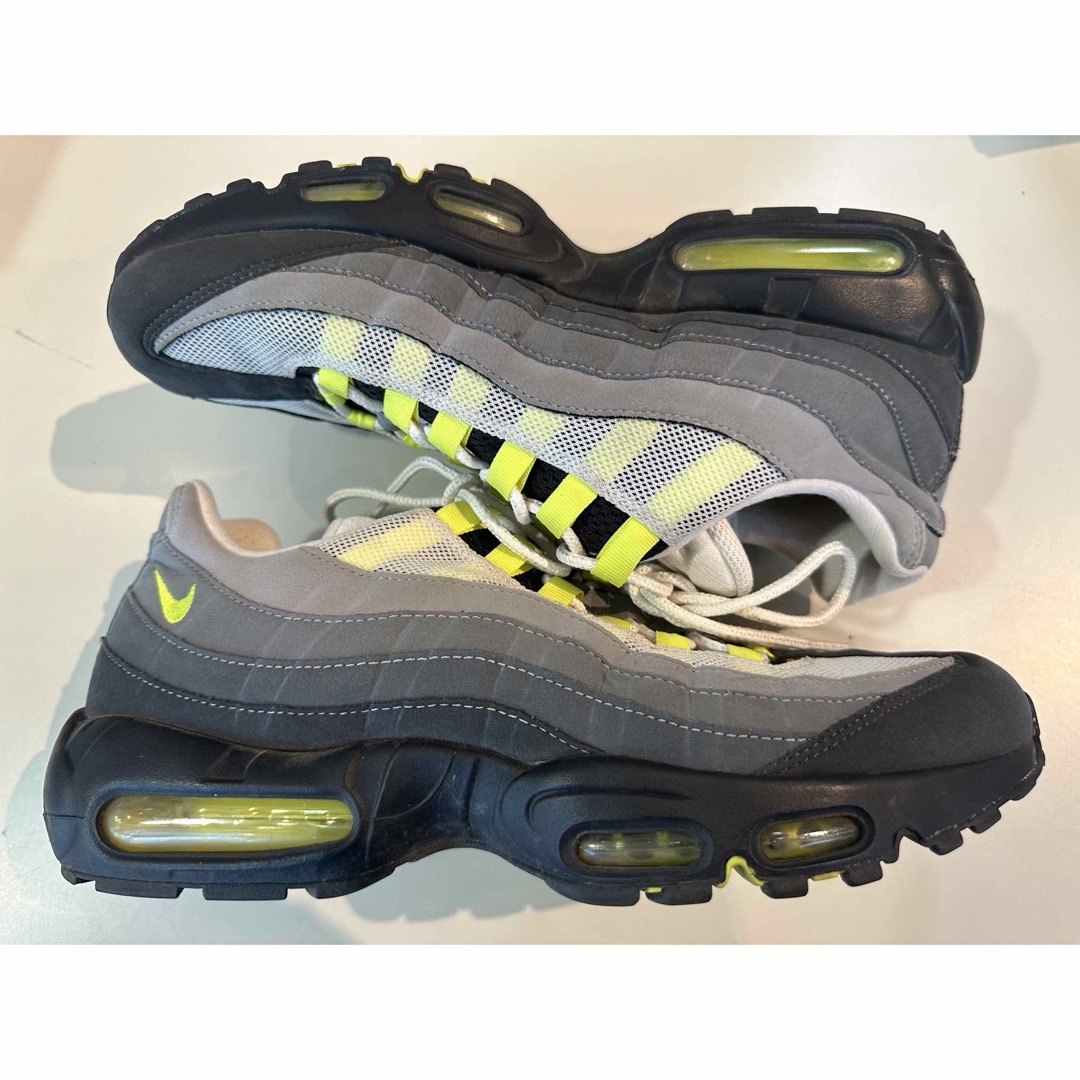 NIKE(ナイキ)の2020 NIKE AIR MAX 95 OG イエローグラデ US11 メンズの靴/シューズ(スニーカー)の商品写真