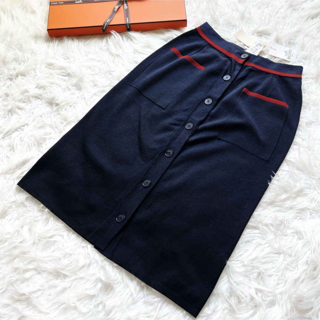 未使用 HERMES エルメス ネイビー シルク ニット スカート 未使用 HERMES エルメス ネイビー シルク ニット スカート