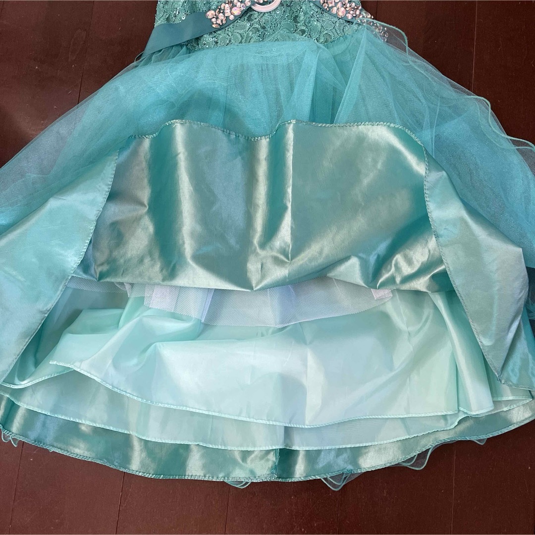 ドレス　140cm キッズ/ベビー/マタニティのキッズ服女の子用(90cm~)(ドレス/フォーマル)の商品写真