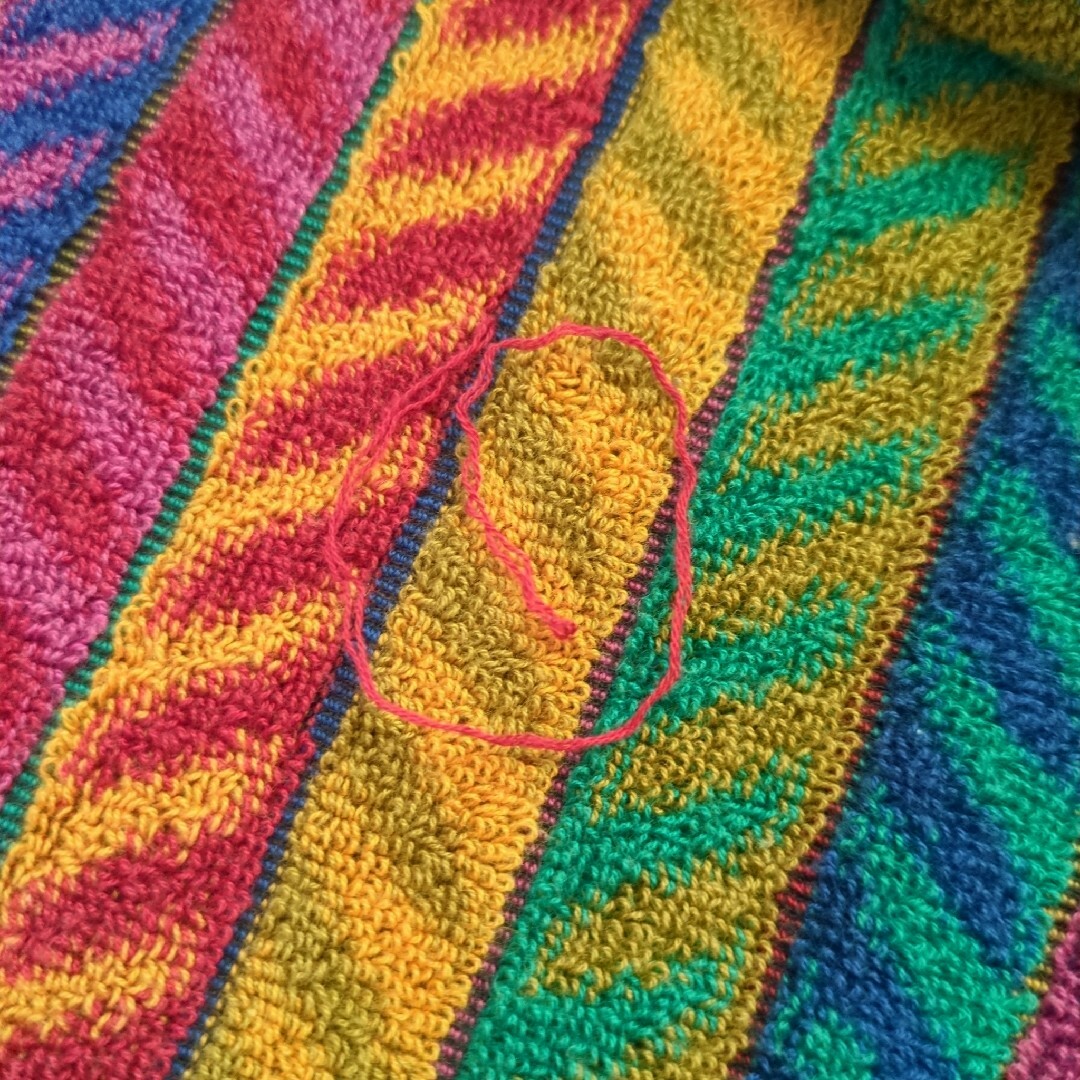 MISSONI(ミッソーニ)の未使用・ほつれあり✨MISSONI ミッソーニ バスタオル ビーチタオル 大判 インテリア/住まい/日用品の日用品/生活雑貨/旅行(タオル/バス用品)の商品写真