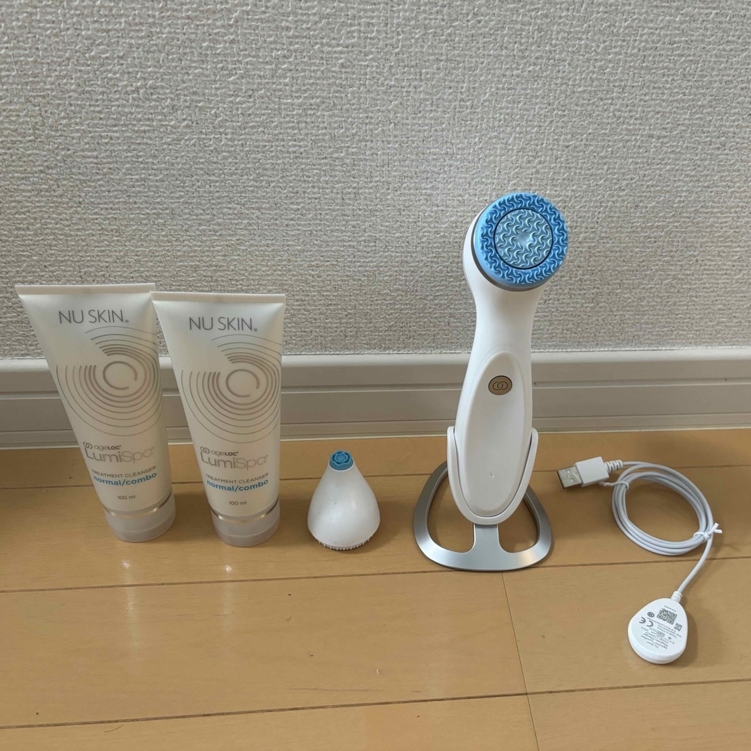 NU SKIN(ニュースキン)のルミスパio スマホ/家電/カメラの美容/健康(フェイスケア/美顔器)の商品写真