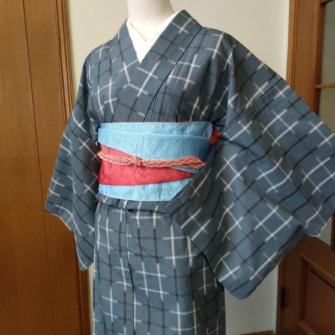 正絹　紬　単衣 レディースの水着/浴衣(着物)の商品写真