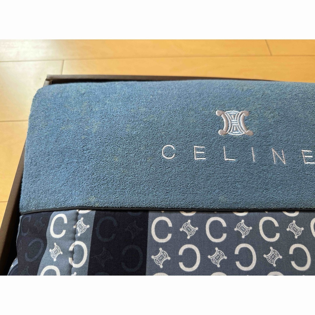 CELINE(セリーヌ) 合繊肌掛けふとん  インテリア/住まい/日用品の寝具(シーツ/カバー)の商品写真