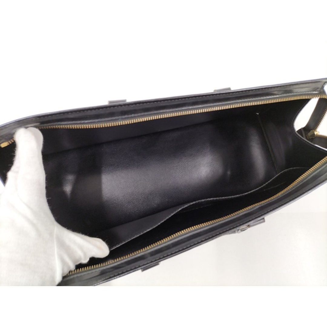 LOUIS VUITTON - LOUIS VUITTON サックトリアングル LOUIS VUITTON - LOUIS VUITTON サックトリアングル