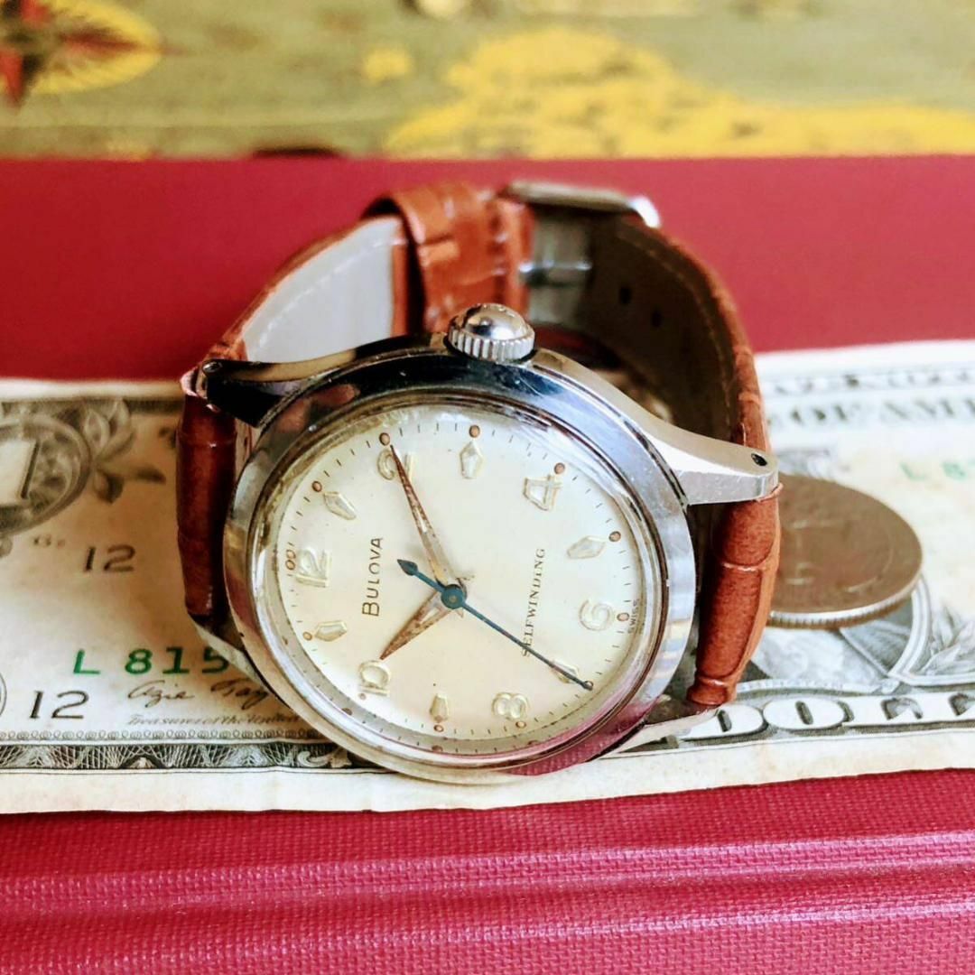 Bulova(ブローバ)の#3054【シックでお洒落】メンズ 腕時計 ブローバ 自動巻 動作品 新品ベルト メンズの時計(腕時計(アナログ))の商品写真