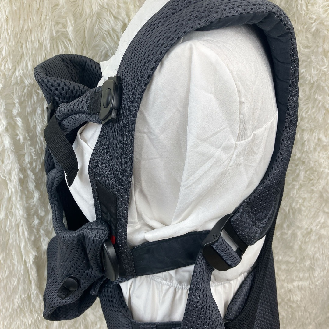 BABYBJORN(ベビービョルン)の⭐︎美品⭐︎【ベビービョルン】ベビーキャリアMOVEエアリーメッシュ キッズ/ベビー/マタニティの外出/移動用品(抱っこひも/おんぶひも)の商品写真