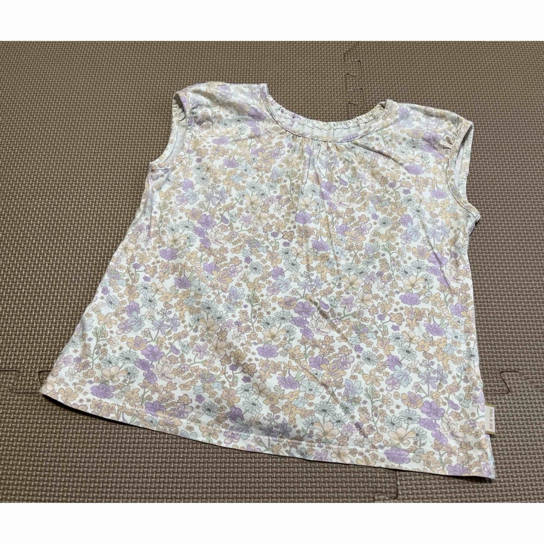 UNIQLO(ユニクロ)のUNIQLO ユニクロ セットアップ 100cm 中古 キッズ/ベビー/マタニティのキッズ服女の子用(90cm~)(Tシャツ/カットソー)の商品写真