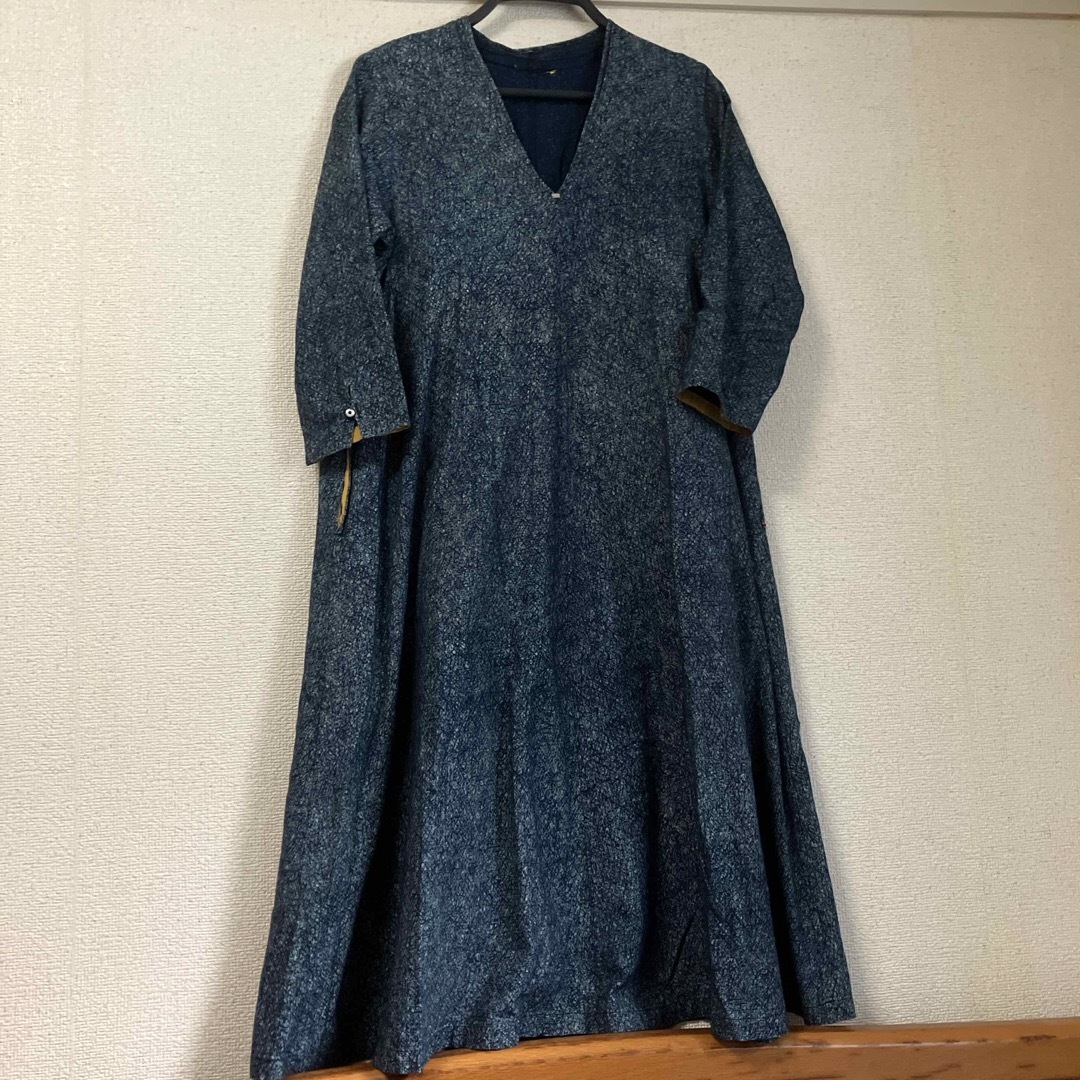 nest Robe(ネストローブ)のパラスパレス   藍染　ワンピース レディースのワンピース(ロングワンピース/マキシワンピース)の商品写真