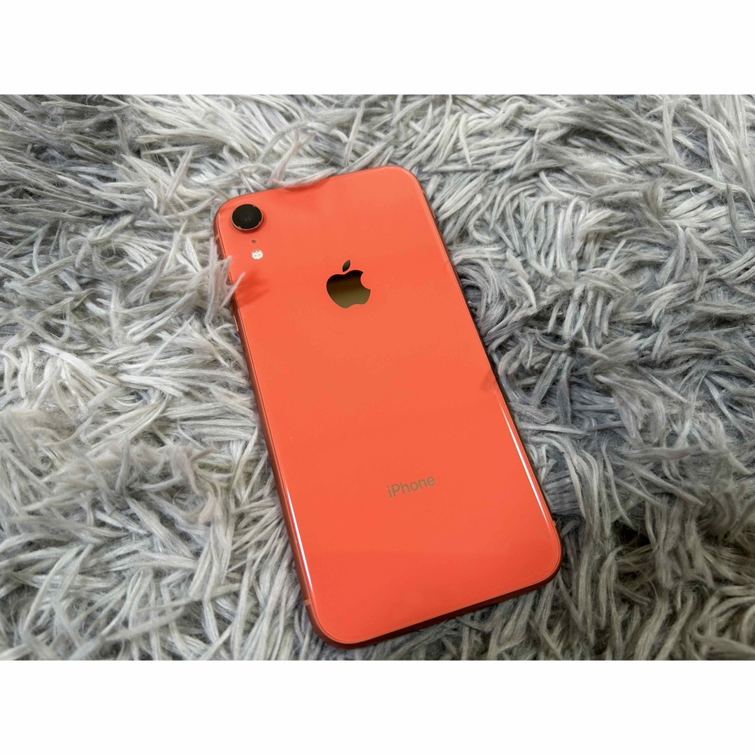 iPhone(アイフォーン)のiPhone XR スマホ/家電/カメラのスマートフォン/携帯電話(スマートフォン本体)の商品写真