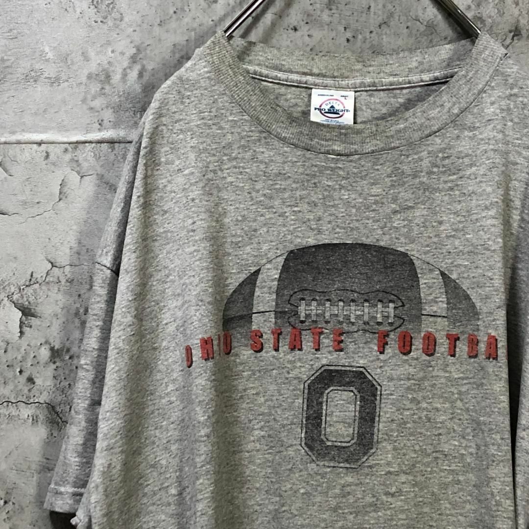 Ohio State フットボール カレッジロゴ ビックサイズ Tシャツ メンズのトップス(Tシャツ/カットソー(半袖/袖なし))の商品写真