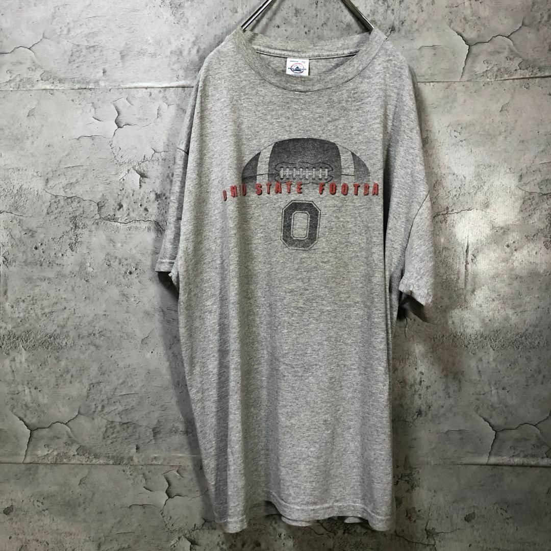 Ohio State フットボール カレッジロゴ ビックサイズ Tシャツ メンズのトップス(Tシャツ/カットソー(半袖/袖なし))の商品写真