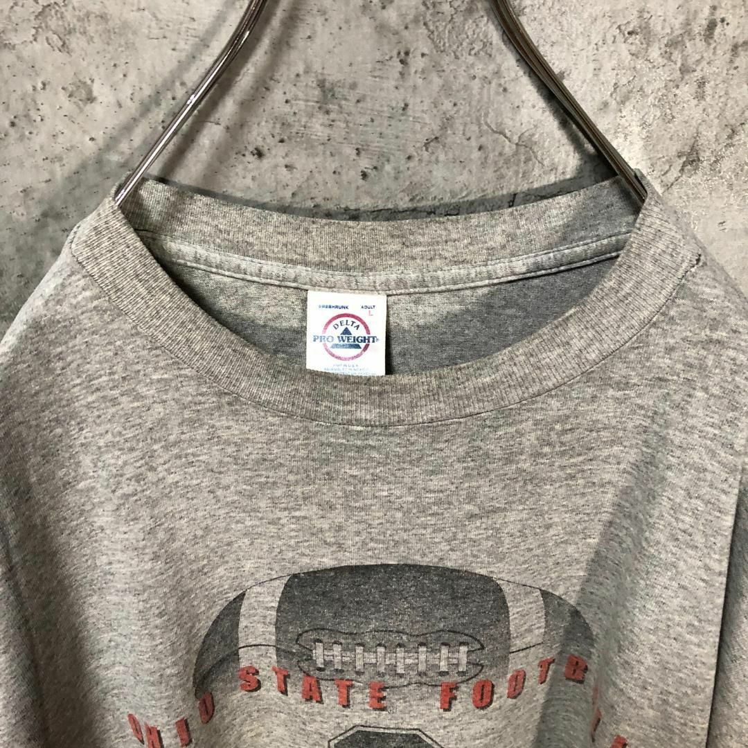 Ohio State フットボール カレッジロゴ ビックサイズ Tシャツ メンズのトップス(Tシャツ/カットソー(半袖/袖なし))の商品写真