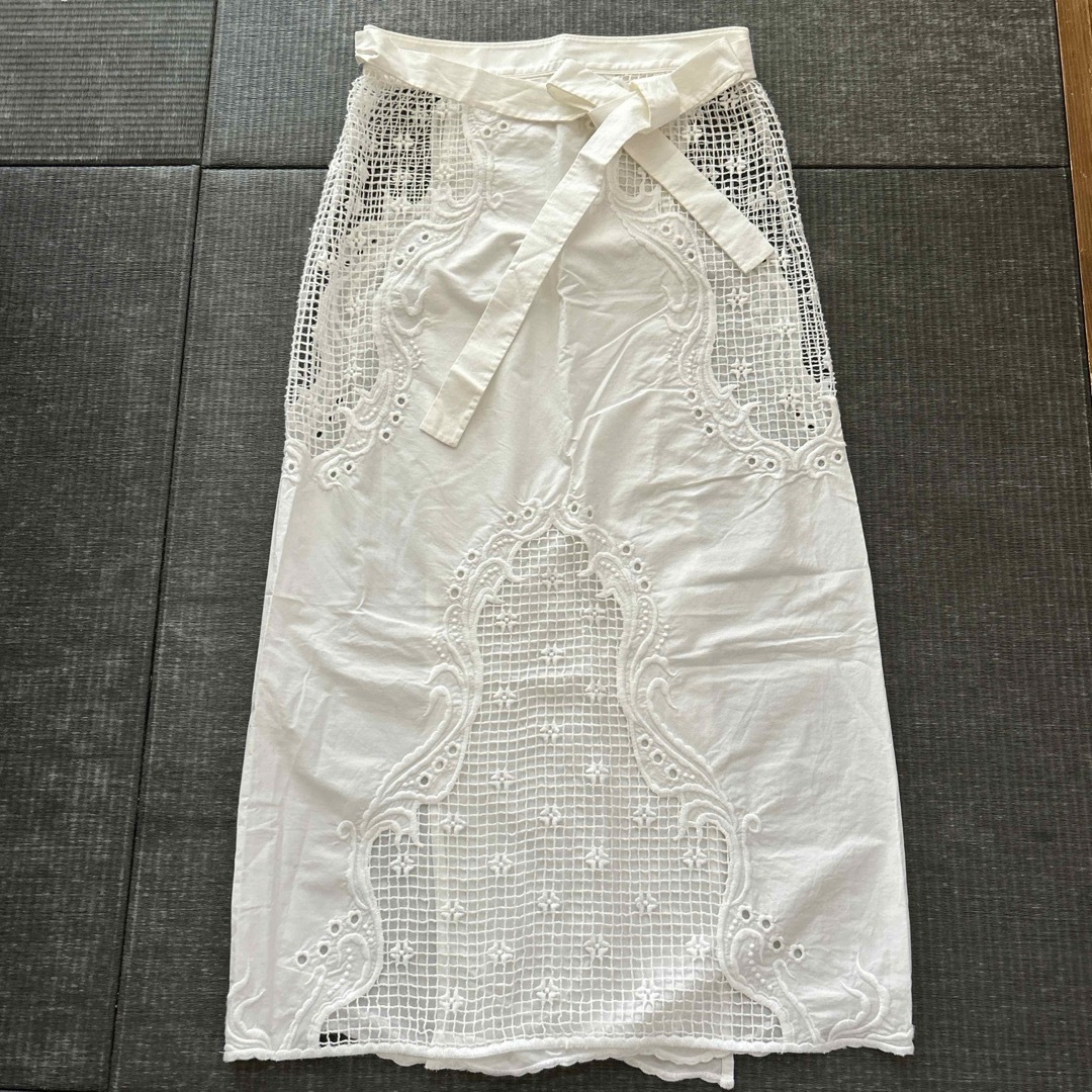IENA(イエナ)のIENA イエナ♡カットワークレーススカート レディースのスカート(ロングスカート)の商品写真