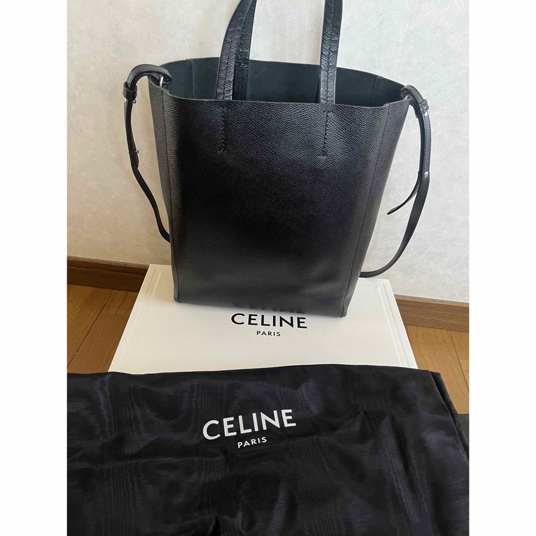celine(セリーヌ)のCELINE セリーヌ カバスモーグレインドカーフスキン ブラック レディースのバッグ(トートバッグ)の商品写真
